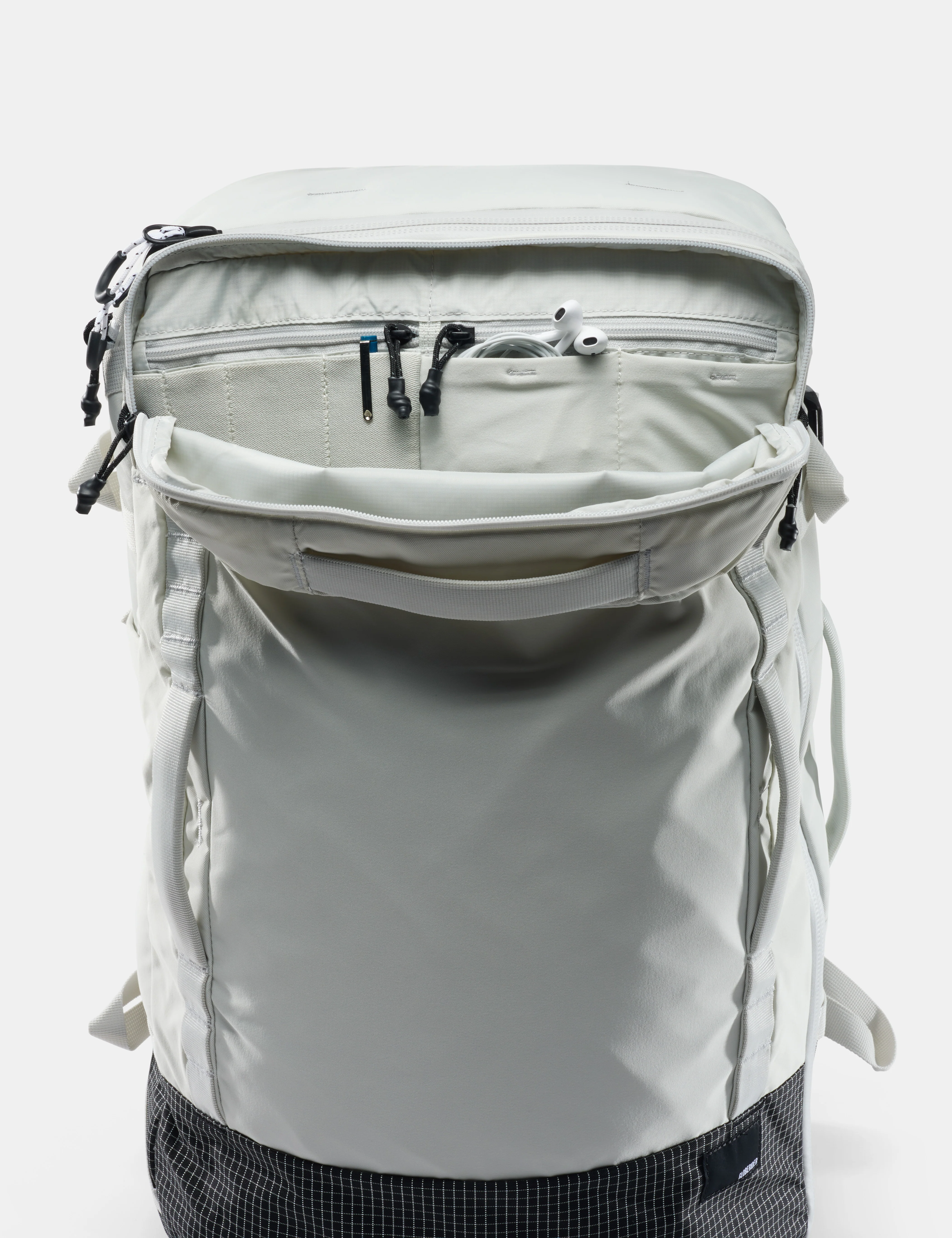 GlobeRider45 Travel Backpack - Image 6