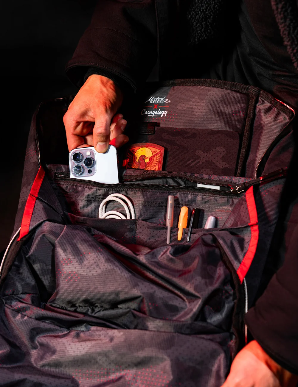 Matador® x Carryology® Redeye 24 - Red Edition - Image 6